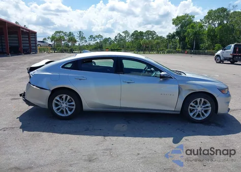 2018 Chevrolet Malibu Lt z USA, uszkodzony, nr VIN 1G1ZD5ST5JF198467